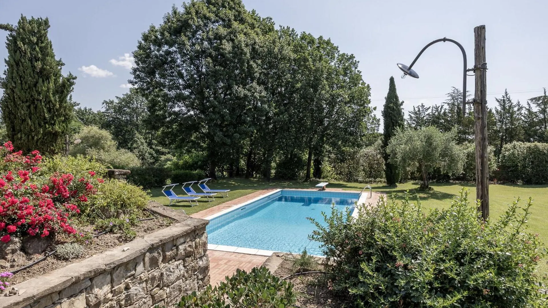 The Collector'S Villa With Pool In Pistoia Italië