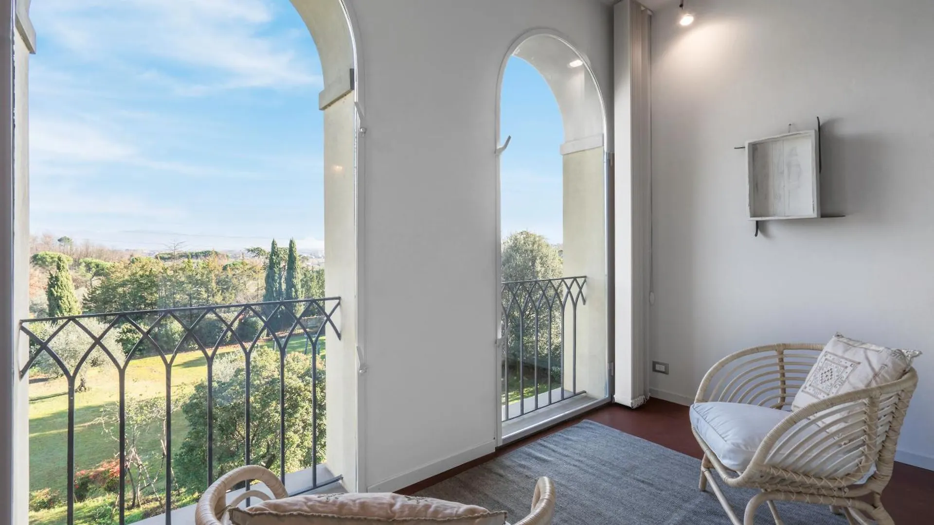 The Collector'S Villa With Pool In Pistoia 0*,