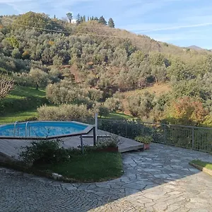 Casina In Pietra Vakantiehuis